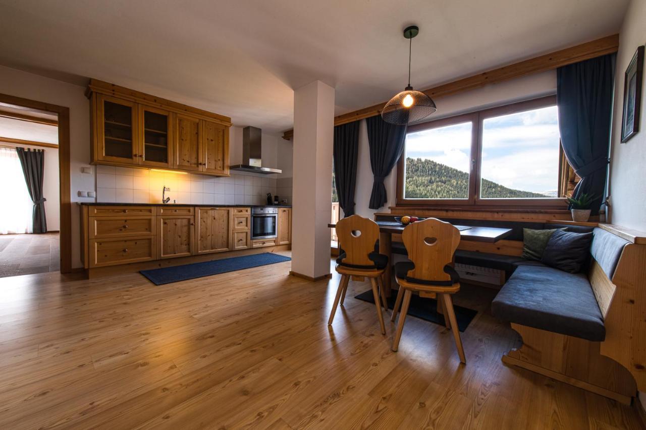 Apartments Sunela Сельва-ді-Валь-Гардена Екстер'єр фото