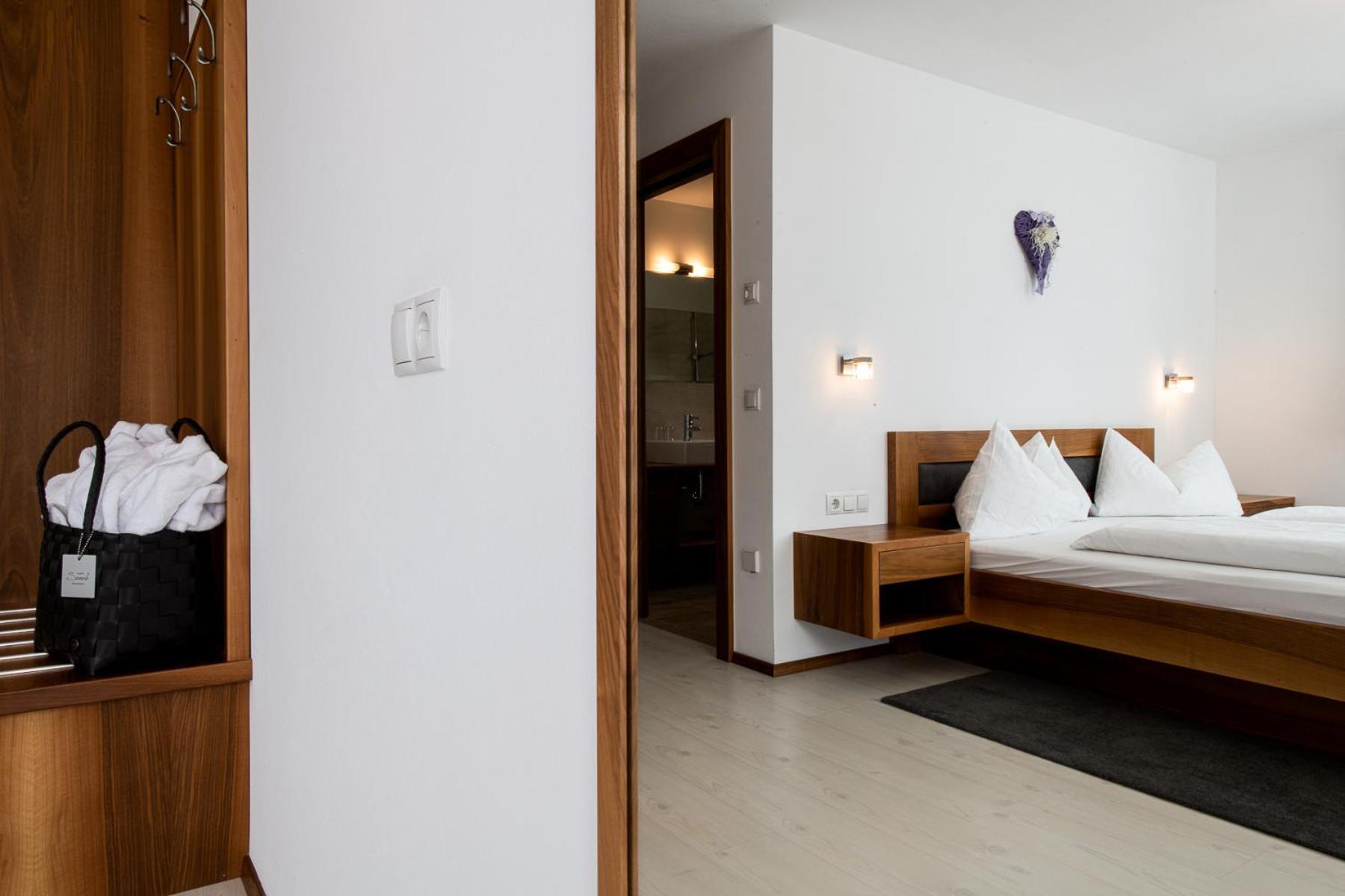 Apartments Sunela Сельва-ді-Валь-Гардена Екстер'єр фото